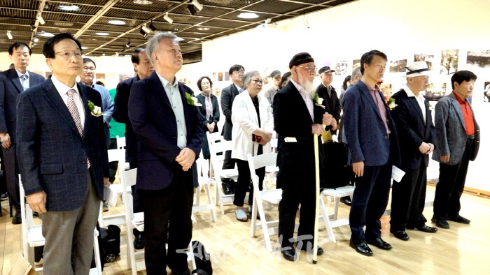 예당 지영호 서예가 팔순 기념전 '예술과 애국, 한평생의 궤적을 담다'-사진 김한정 기자