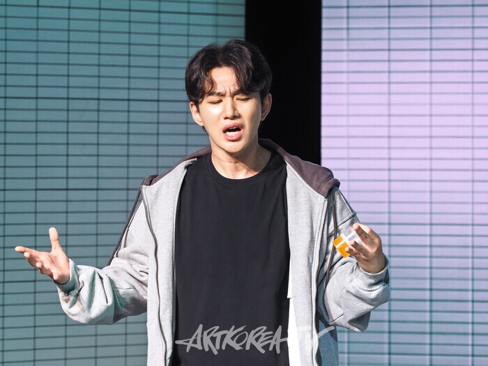 연극 '디 이펙트' 프레스콜(오승훈) 2025.06.19 사진 ⓒ아트코리아방송 이용선 기자​