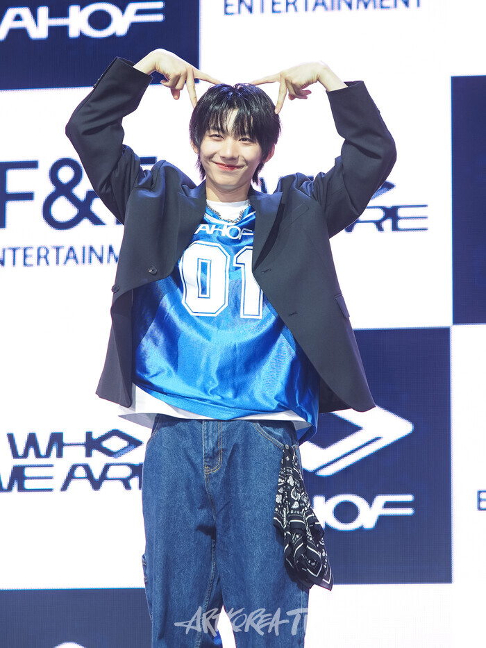 그룹 아홉의 첫 번째 미니앨범 '후 위 아'(WHO WE ARE) 발매기념 쇼케이스(박한) 2025.07.01 사진 ⓒ아트코리아방송 이용선 기자​