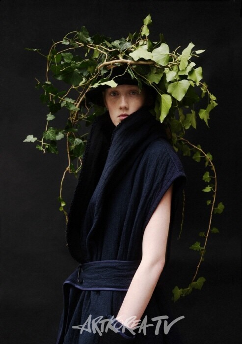 [패션기획 인터뷰] 프랑스 파리 EKJO 조은경 디자이너, 세계 패션계를 흔들다