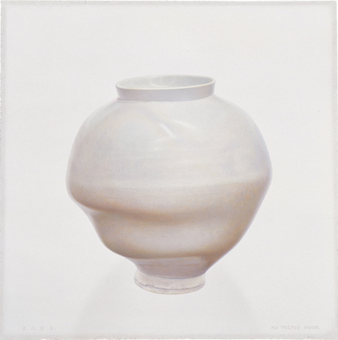 현실의 책 위에 돌에서 달항아리까지-'고영훈'-사진제공 김종근 미술평론가