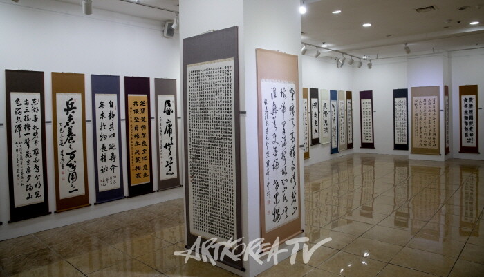 제19회 대한민국서예문인화원로총연합회 작품들-사진 김한정 기자