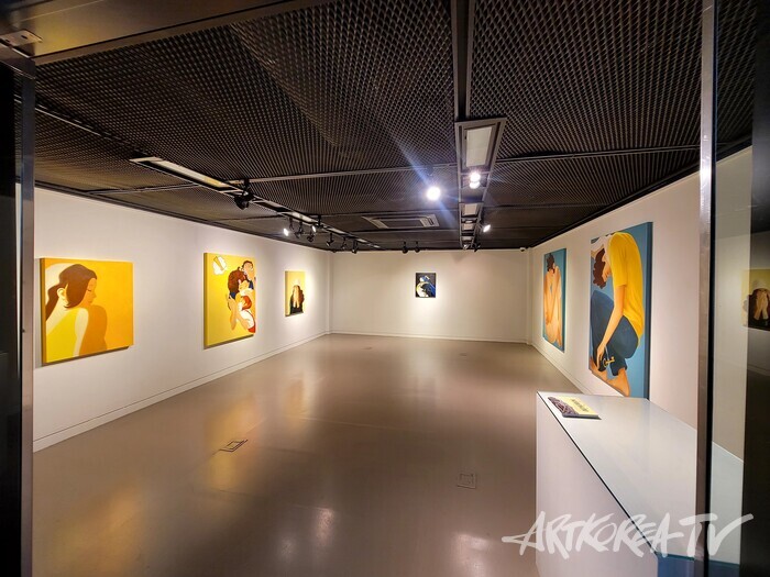 '기호노동자의 잠의 실종2: Yellow Pulse 95’ 전시 전경