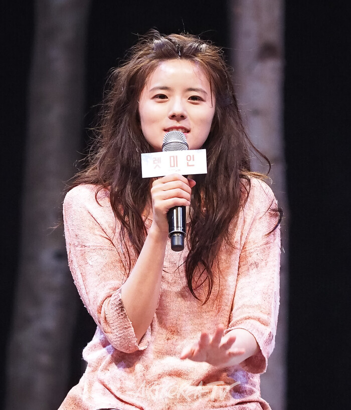 연극 '렛미인' 프레스콜(일라이 역 권슬아) 2025.07.08 사진 ⓒ아트코리아방송 이용선 기자​