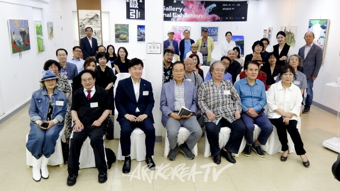 예술의 끌림, 경계를 넘어선 융합의 무대 '제11회 끌림전' 개막-사진 최윤영 기자