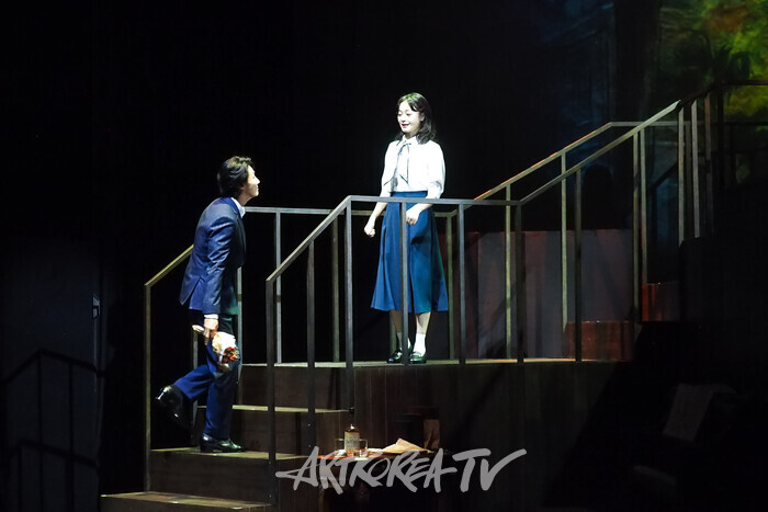 연극 '사의 찬미' 프레스콜(윤심덕 역 전소민, 김우진 역 윤시윤) 2025.07.10 사진 ⓒ아트코리아방송 이용선 기자​