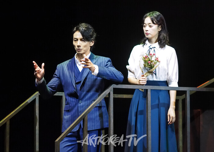 연극 '사의 찬미' 프레스콜(윤심덕 역 전소민, 김우진 역 윤시윤) 2025.07.10 사진 ⓒ아트코리아방송 이용선 기자​