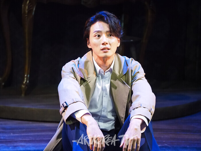 연극 '사의 찬미' 프레스콜(김우진 역 윤시윤) 2025.07.10 사진 ⓒ아트코리아방송 이용선 기자​