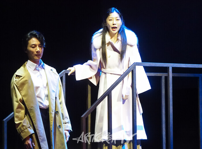 연극 '사의 찬미' 프레스콜(윤심덕 역 서예화, 김우진 역 윤시윤) 2025.07.10 사진 ⓒ아트코리아방송 이용선 기자​