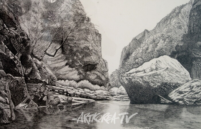 전점득-주왕산 Pen & ink 76×53cm 2025-사진 김한정 기자