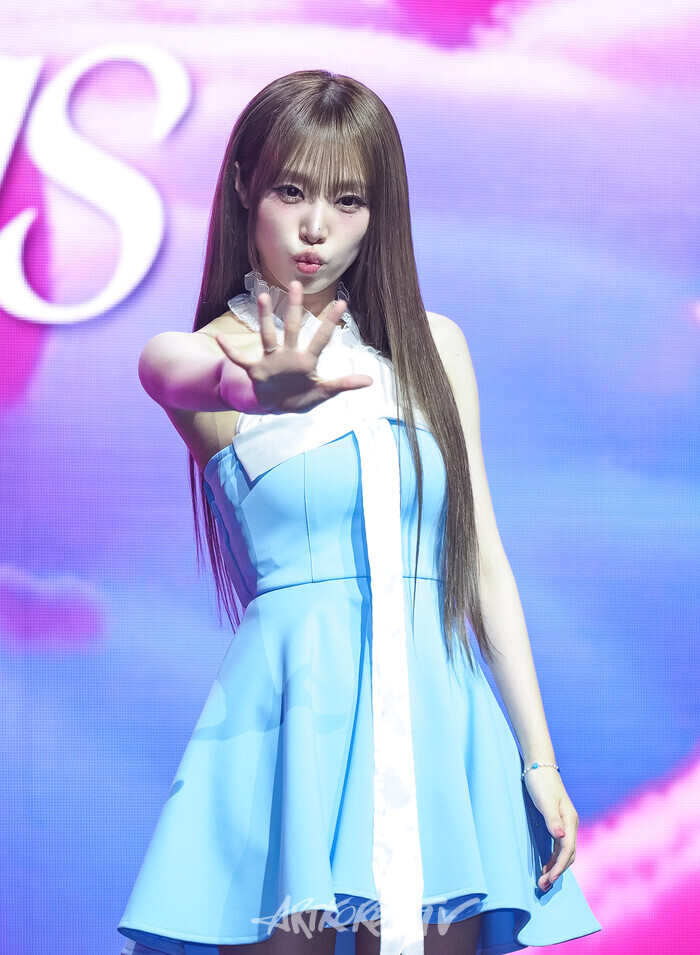 최예나 네 번째 미니 앨범 '블루밍 윙스'(Blooming Wings) 발매 기념 쇼케이스. 2025.07.29 사진 ⓒ아트코리아방송 이용선 기자​