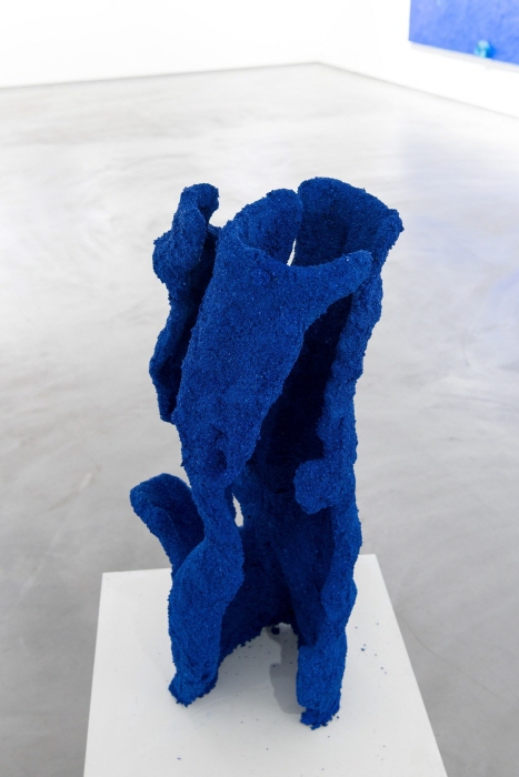 '시간이 권기자에게 선물한 최고의 훈장, 물감덩어리' -사진제공 김종근 미술평론가