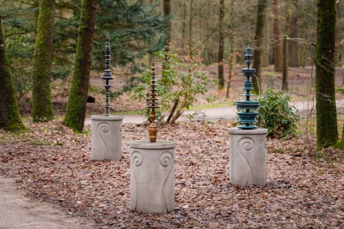 앤디 홀든, Augeries , 2024. 크뢸러-뮐러 미술관 제공. 사진: 마르욘 게메케