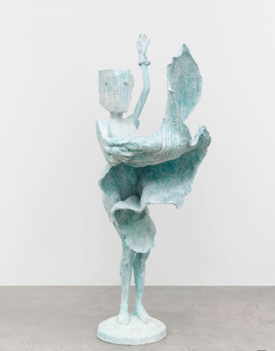데이비드 알트메이드, 님프 3 , 2025. 청동. 제공: 화이트 큐브. 사진: 프랭키 티스카 © 작가