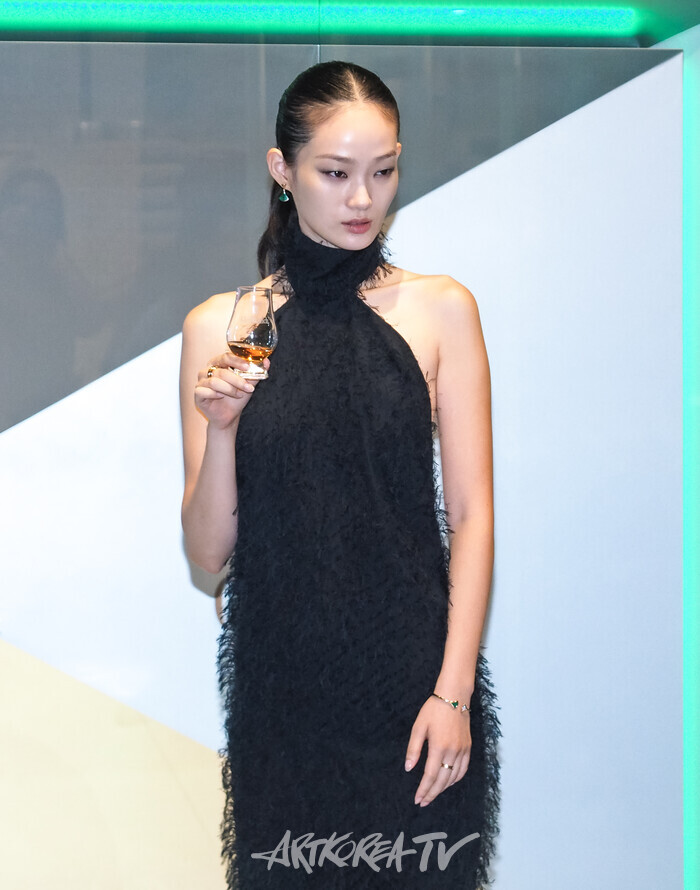 '글렌피딕 16년 한정판' 미디어 행사(모델 신현지) 2025.08.22 사진 ⓒ아트코리아방송 이용선 기자​