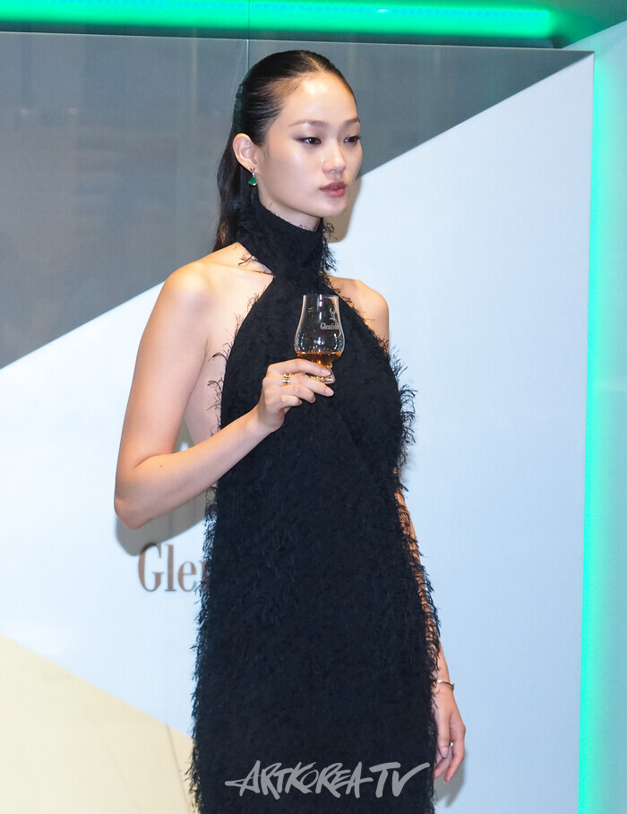 '글렌피딕 16년 한정판' 미디어 행사(모델 신현지) 2025.08.22 사진 ⓒ아트코리아방송 이용선 기자​
