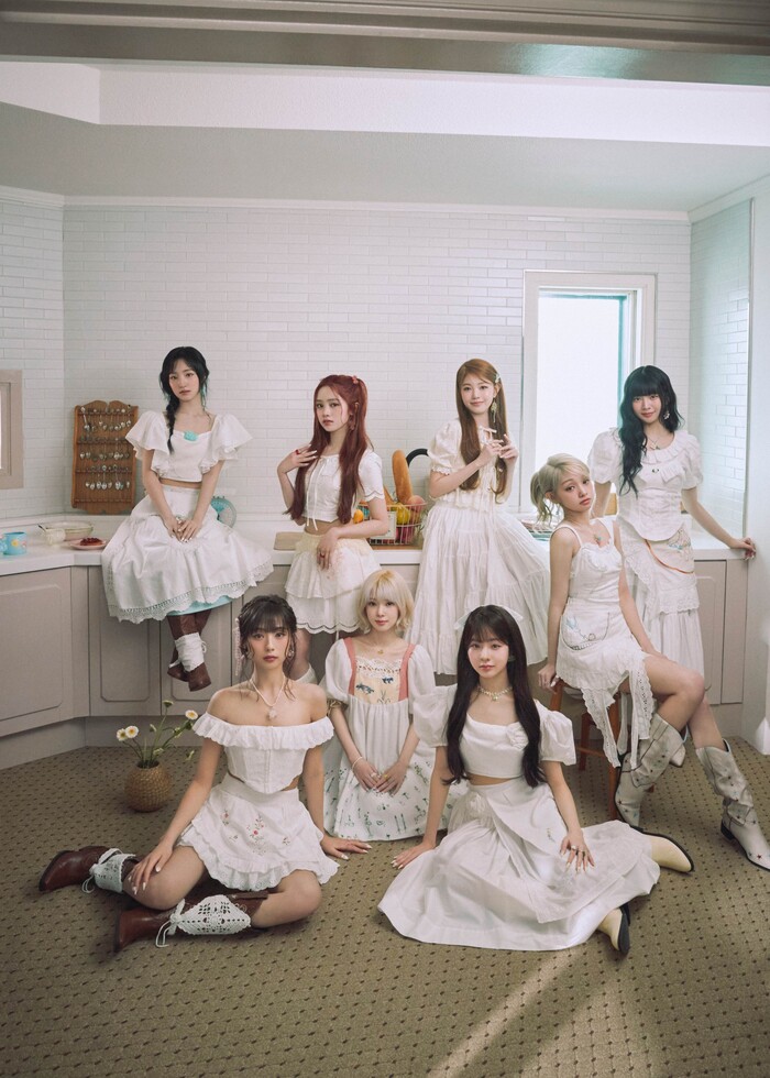 유니스 단체 이미지. 제공 F&F엔터테인먼트