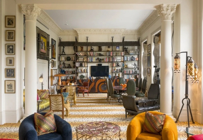 폴린 카르피다스의 런던 자택 살롱 전경. 소더비 제공.