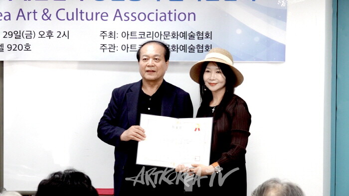 오소피 뉴욕지회장-사진촬영 이용선 기자