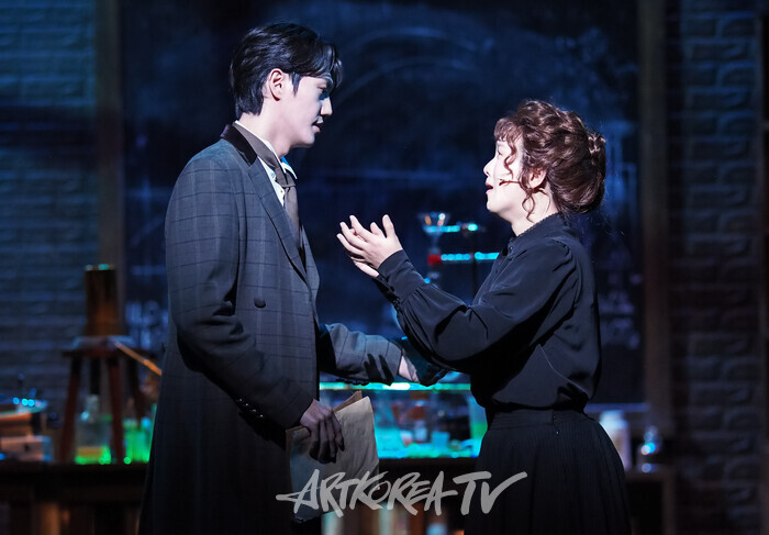 뮤지컬 '마리 퀴리' 프레스콜(마리 스클로도프스카 퀴리 역 박혜나, 피에르 역 차윤해) 2025.08.07 사진 ⓒ아트코리아방송 이용선 기자​