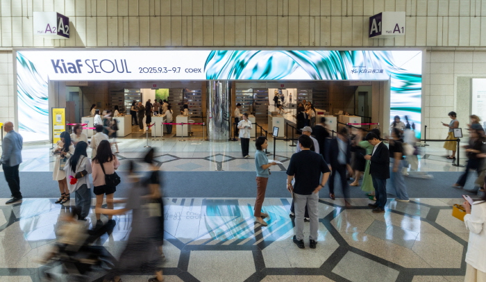 [현장리포트] Kiaf SEOUL 2025 개막 – 밀도와 내실로 세계 미술 허브를 향하다