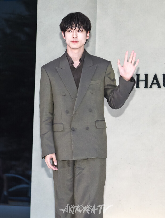 '하우스 노웨어 서울(HAUS NOWHERE SEOUL)' 포토월(사카구치 켄타로) 2025.09.03 사진 ⓒ아트코리아방송 이용선 기자​