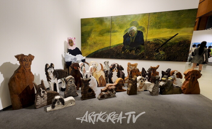 Hakgojae Gallery-1025 사람과 사람없이-사진촬영 김한정 기자