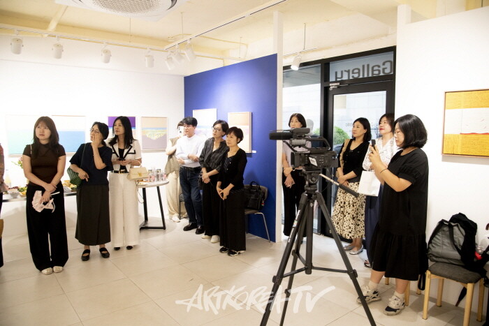 비채아트뮤지엄-이기숙·전봉열 특별초대전 개막행사 ‘내 안의 산과 바다’-사진촬영 김한정 기자