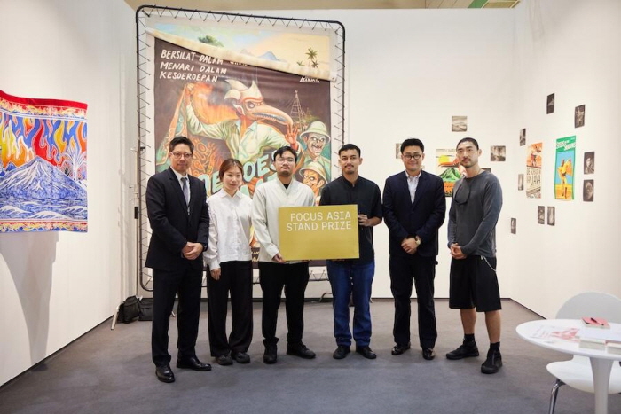 2025 포커스 아시아 스탠드상 수상자인 코헤시 이니셔티브. 사진-위캡 스튜디오. 프리즈 제공