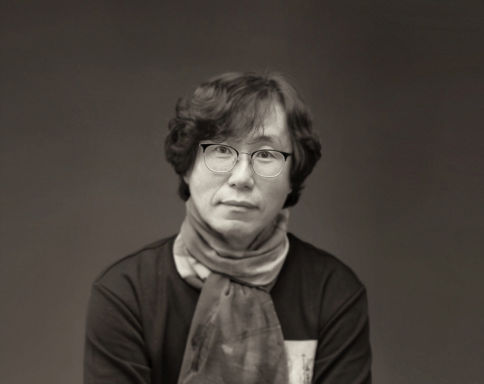 한희준 작가-사진제공 네오아트센터