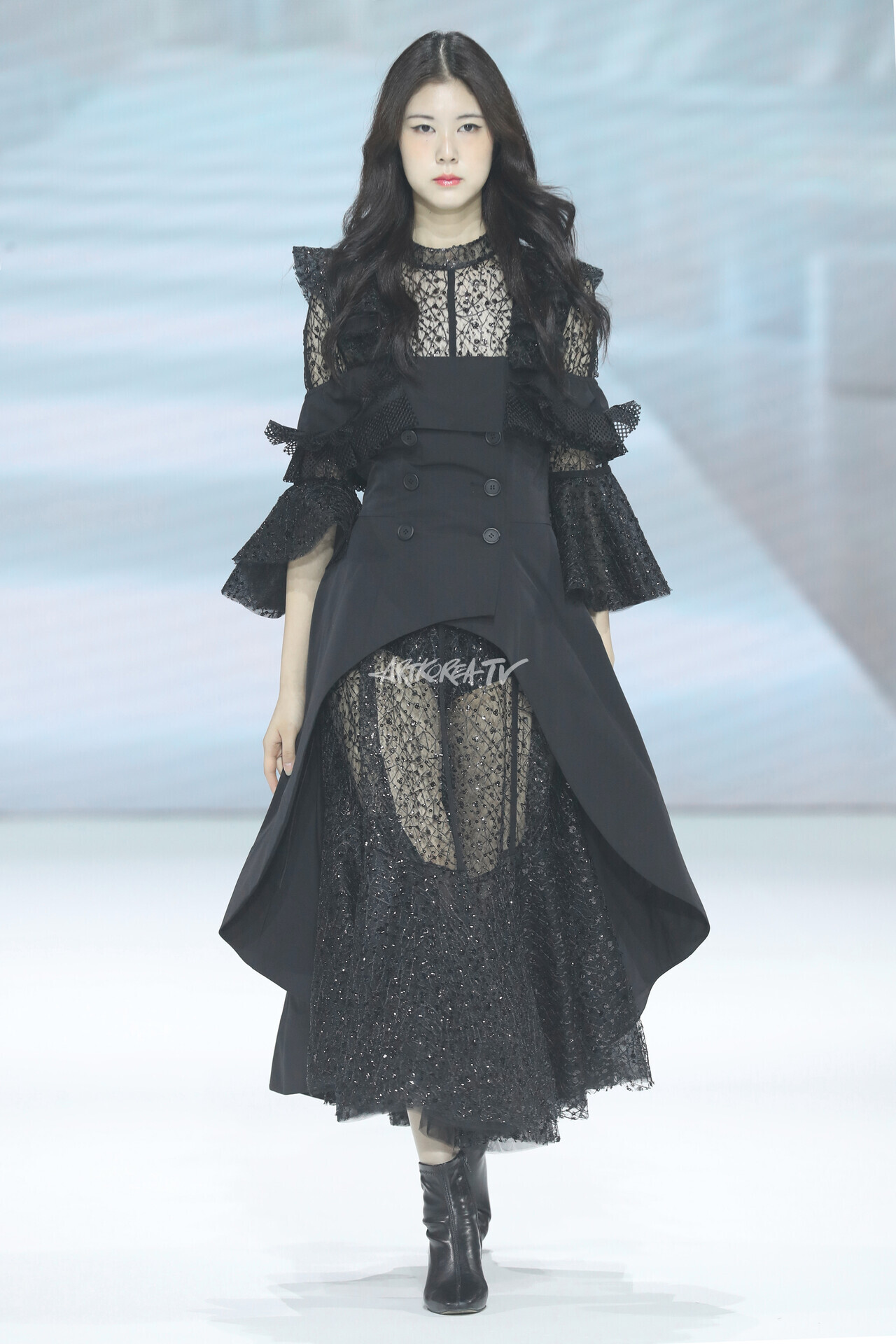 이유정 디자이너 엘바이엘 패션쇼 (2025 제36회 대구컬렉션)