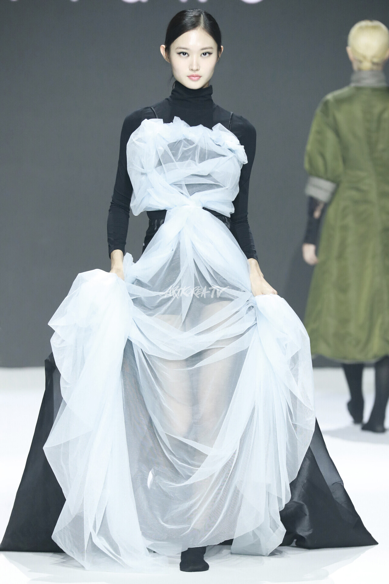 루도비카 구알티에리(Ludovica Gualtieri) 패션쇼(2025 제36회 대구컬렉션)