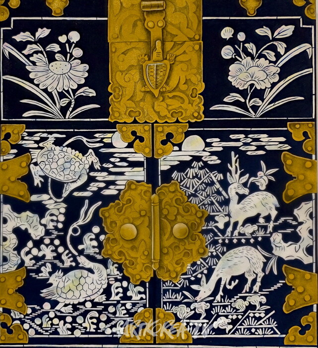 이은지-자개십장생. 37×34cm 2025-사진촬영 김한정 기자