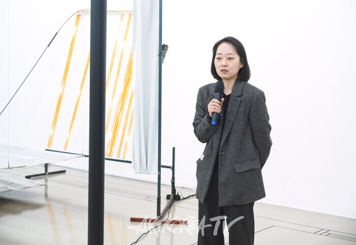 아르코 예술창작실 작가전 '인 시투 In Situ' 기자간담회(손수민) 2025.11.19 사진 ⓒ아트코리아방송 이용선 기자