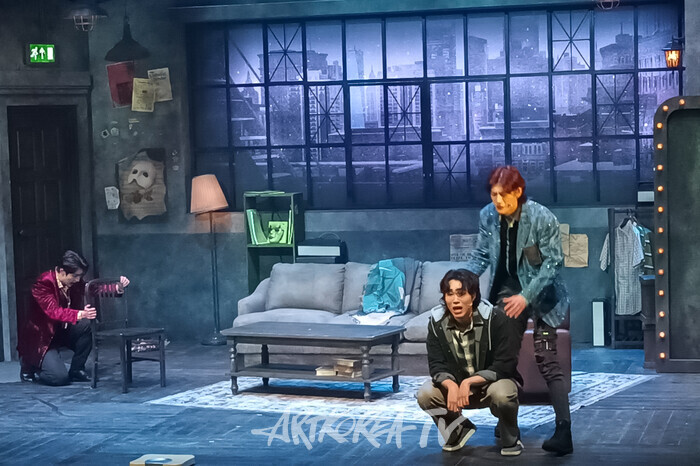 뮤지컬 '#0528' 스페셜 커튼콜(에기 역 조환, 도리스 역 현석준, 브랜든 역 심수호) 2025.11.21 사진 ⓒ아트코리아방송 이용선 기자