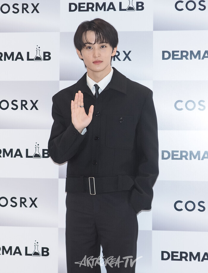 '코스알엑스(COSRX)' 브랜드 팝업스토어 행사(NCT 마크) 2025.11.24 사진 ⓒ아트코리아방송 이용선 기자