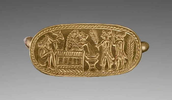 금도금 은과 금으로 제작된 아킬레스의 매복 반지(기원전 550~500년). 로스앤젤레스 J. 폴 게티 미술관에서 대여. 사진 제공-레지언 오브 아너