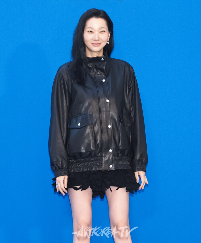 '타임 서울(TIME SEOUL)' 오픈 기념 포토월 행사(장윤주) 2025.11.05 사진 ⓒ아트코리아방송 이용선 기자