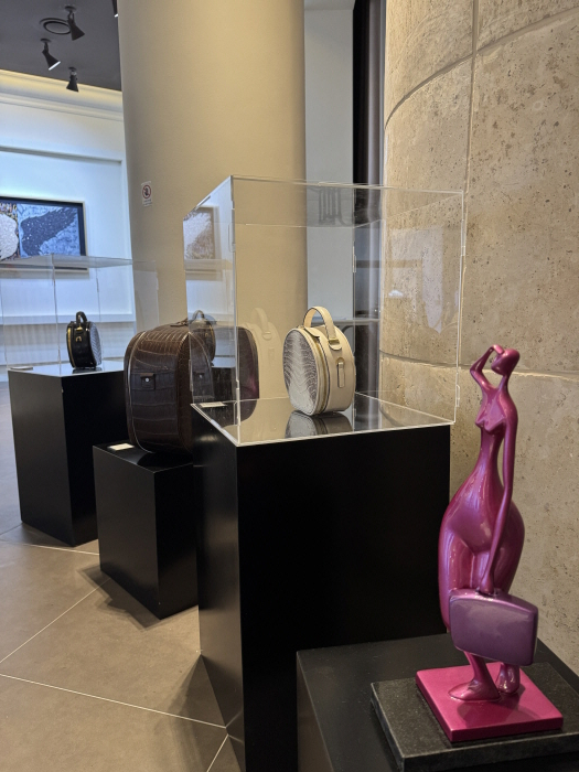 김리원 작가 45번째 개인전 ‘Ubermensch log’-사진제공 김리원 작가