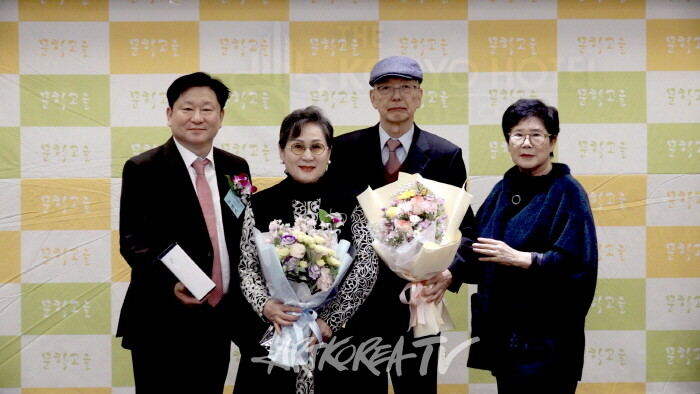 청목문학상 작가대상 김옥희 시인-사진촬영 김한정 기자