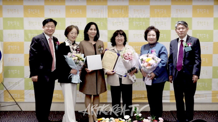 부문별 신인문학상 김다령 디카시 부문-사진촬영 김한정 기자