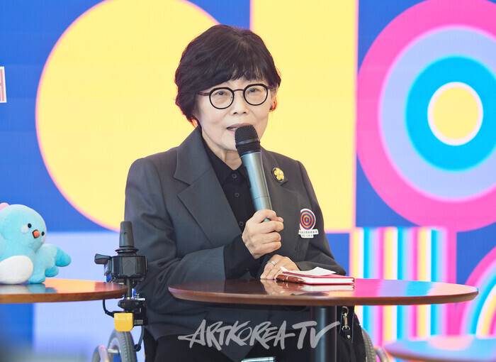 한국장애인문화예술원 창립 10주년 기자간담회(방귀희이사장) 2025.11.11 사진 ⓒ아트코리아방송 이용선 기자