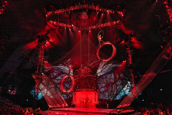 태양의서커스 '쿠자' 공연 장면. 제공 (주)마스트 인터내셔널