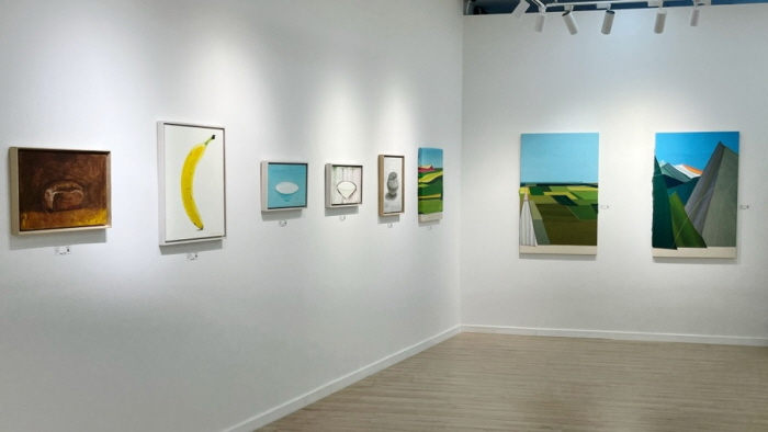 갤러리몸 Woven layers 전시전경 1 (하석홍, 윤종석, 모용수, 이돈아, 이상미, 임종엽)-사진제공 갤러리 몸