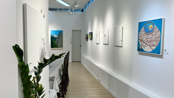 갤러리몸 Woven layers 전시전경 1 (하석홍, 윤종석, 모용수, 이돈아, 이상미, 임종엽)-사진제공 갤러리 몸