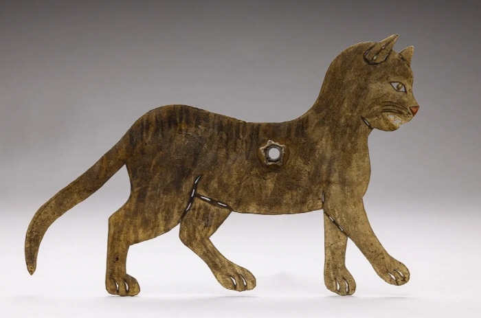 무명의 케디 마스터(Kedi Master)가 제작한 카라괴즈(Karagöz) 인물, 19세기. © 마크. 사진-폴 쉼베그(Paul Schimweg)