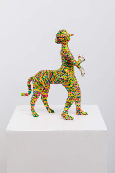 Pinocchio-Centaures-2, 2024, acrylic, resin, clay, steel wire, wood prop 38x12x30cm, 백성원-사진제공 백성원 작가