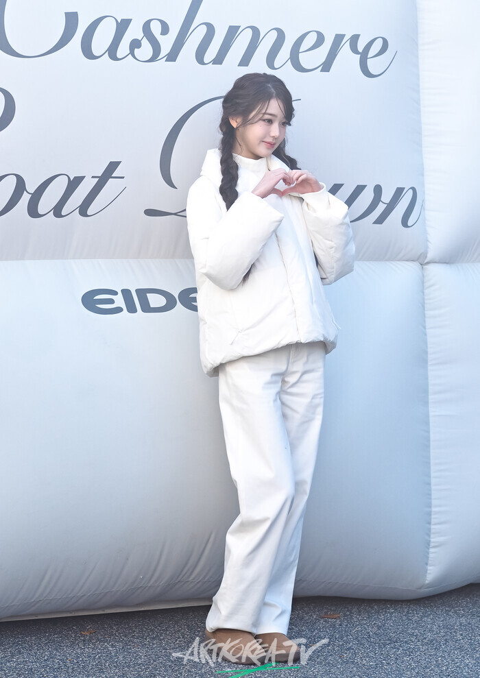 아이더x코스모폴리탄 캐시미어 트레일러 팝업스토어 미디어 행사(장원영)2025.11.16 사진 ⓒ아트코리아방송 이용선 기자