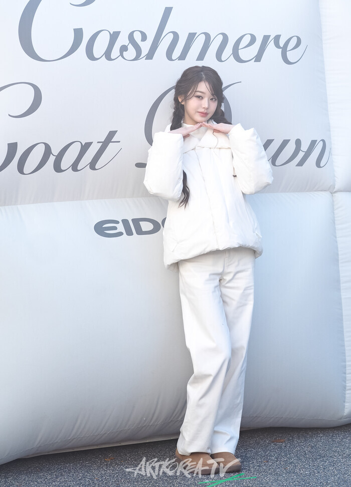 아이더x코스모폴리탄 캐시미어 트레일러 팝업스토어 미디어 행사(장원영)2025.11.16 사진 ⓒ아트코리아방송 이용선 기자