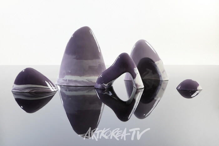 [김윤섭 미술평론] 태초의 산이 전하는 ‘신화 속 창조적 원형’을 만나다 '이정희 개인전 '풍경''